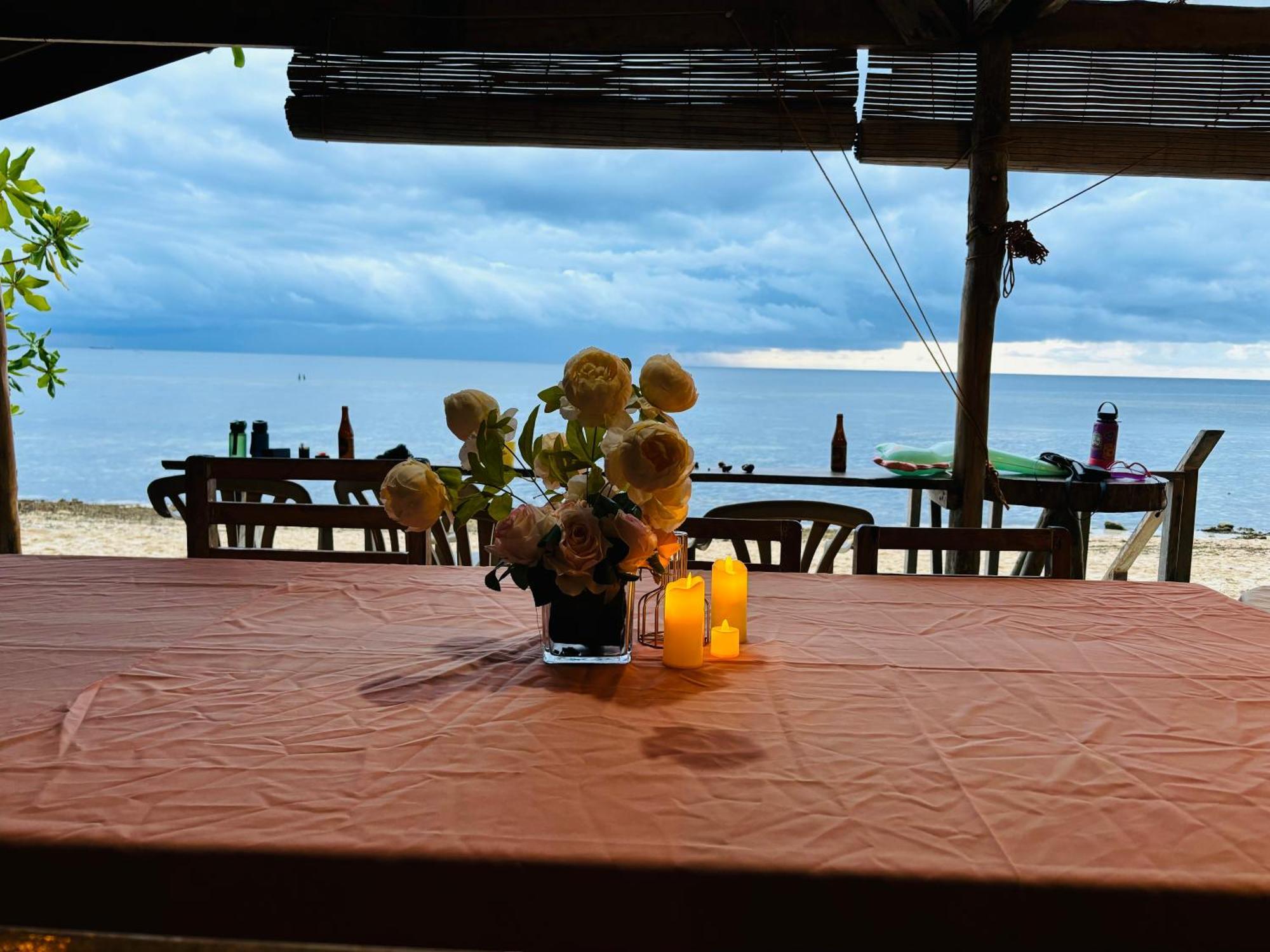 White Beach Front And Cottages Buruanga Exterior photo