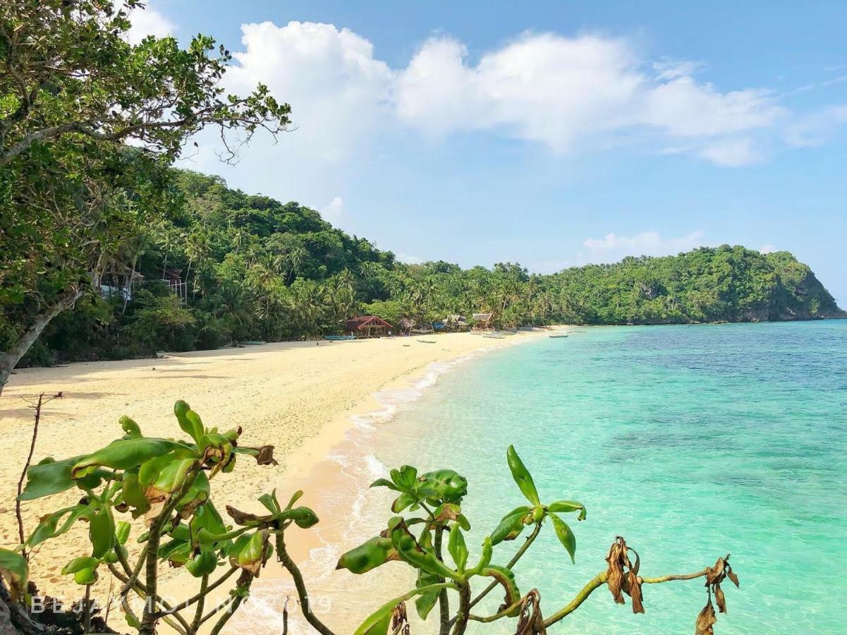 White Beach Front And Cottages Buruanga Exterior photo