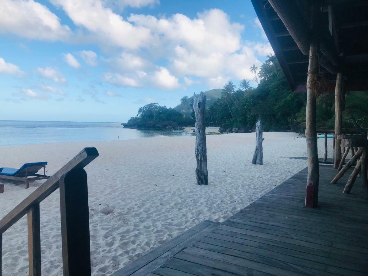 White Beach Front And Cottages Buruanga Exterior photo